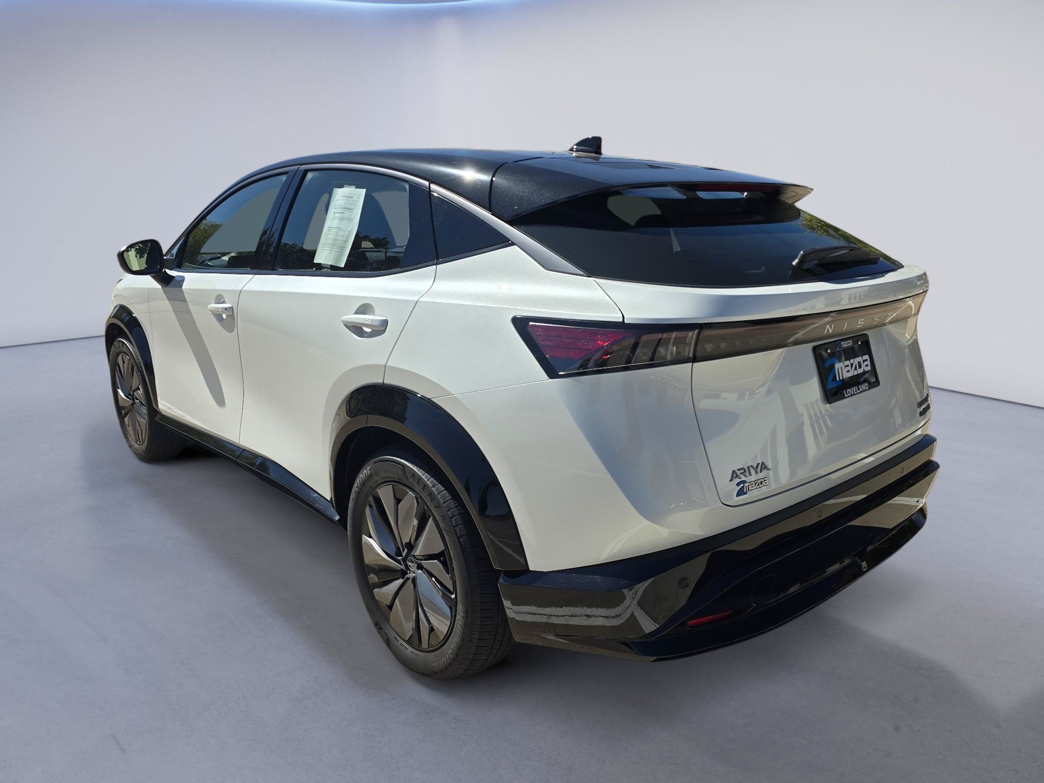 Used 2024 Nissan Ariya AWD image 3