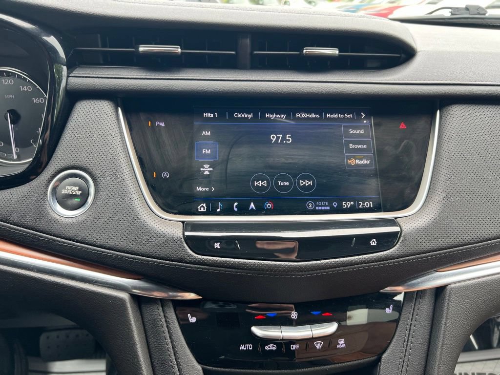 Used 2022 Cadillac XT5 Premium Luxury w/ LPO, Floor Liner Package AWD/4WD image 28