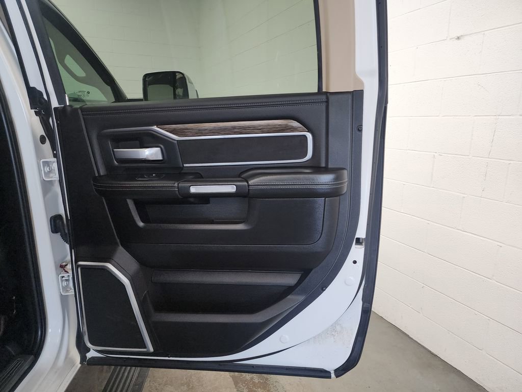 Used 2019 RAM 2500 Laramie image 33