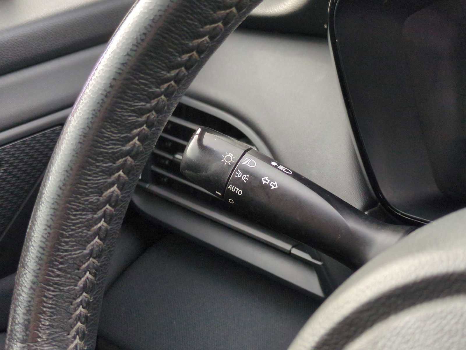 Used 2021 Subaru Legacy Premium image 27