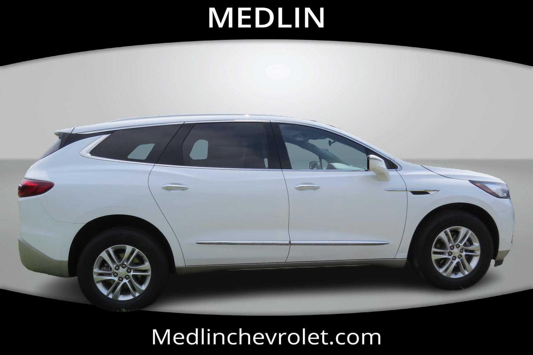 Used 2021 Buick Enclave Essence image 10