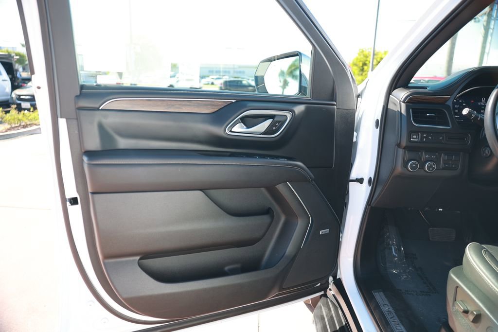 Used 2022 Chevrolet Tahoe Premier w/ Max Trailering Package image 13