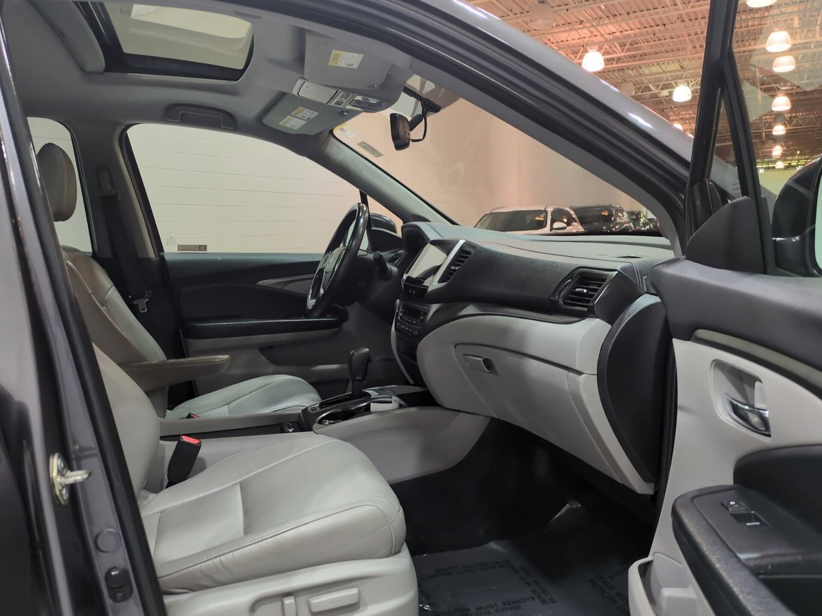 Used 2018 Honda Pilot EX-L image 9