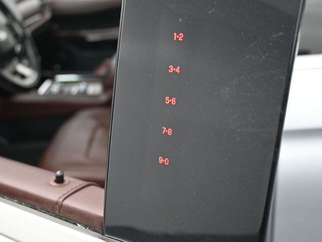 Used 2023 Ford Expedition Max Limited image 11