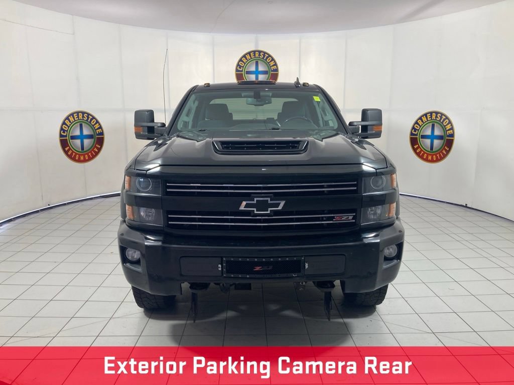 Used 2018 Chevrolet Silverado 2500 LT w/ Midnight Edition AWD/4WD image 9