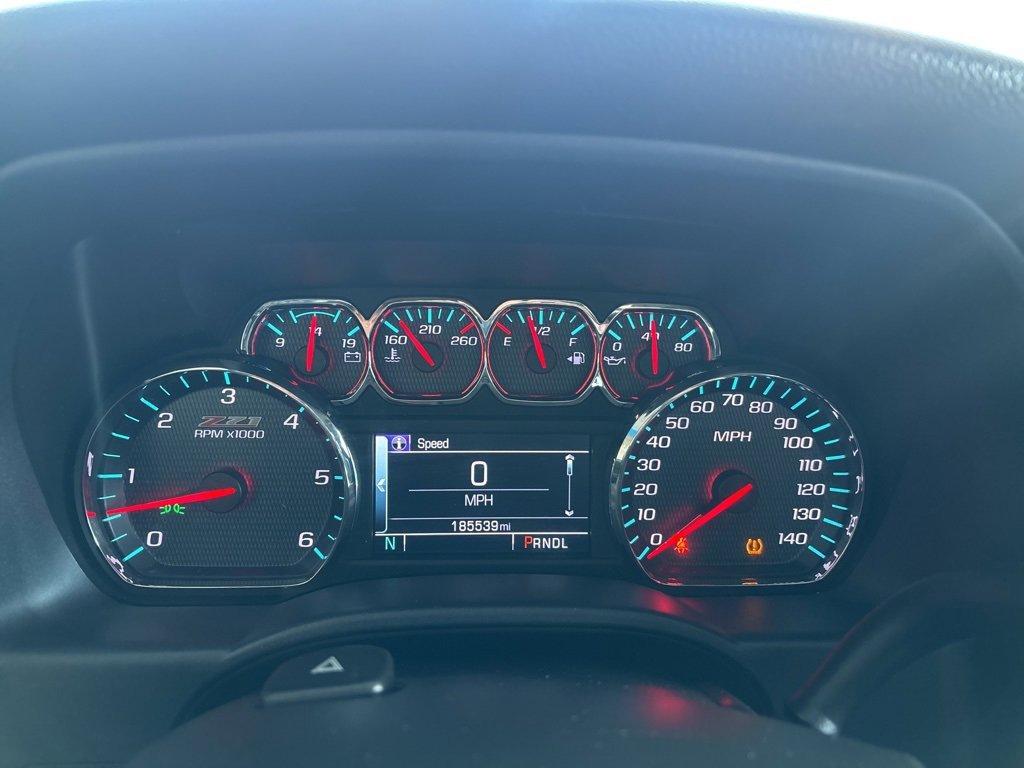 Used 2018 Chevrolet Silverado 1500 LT w/ All Star Edition image 13