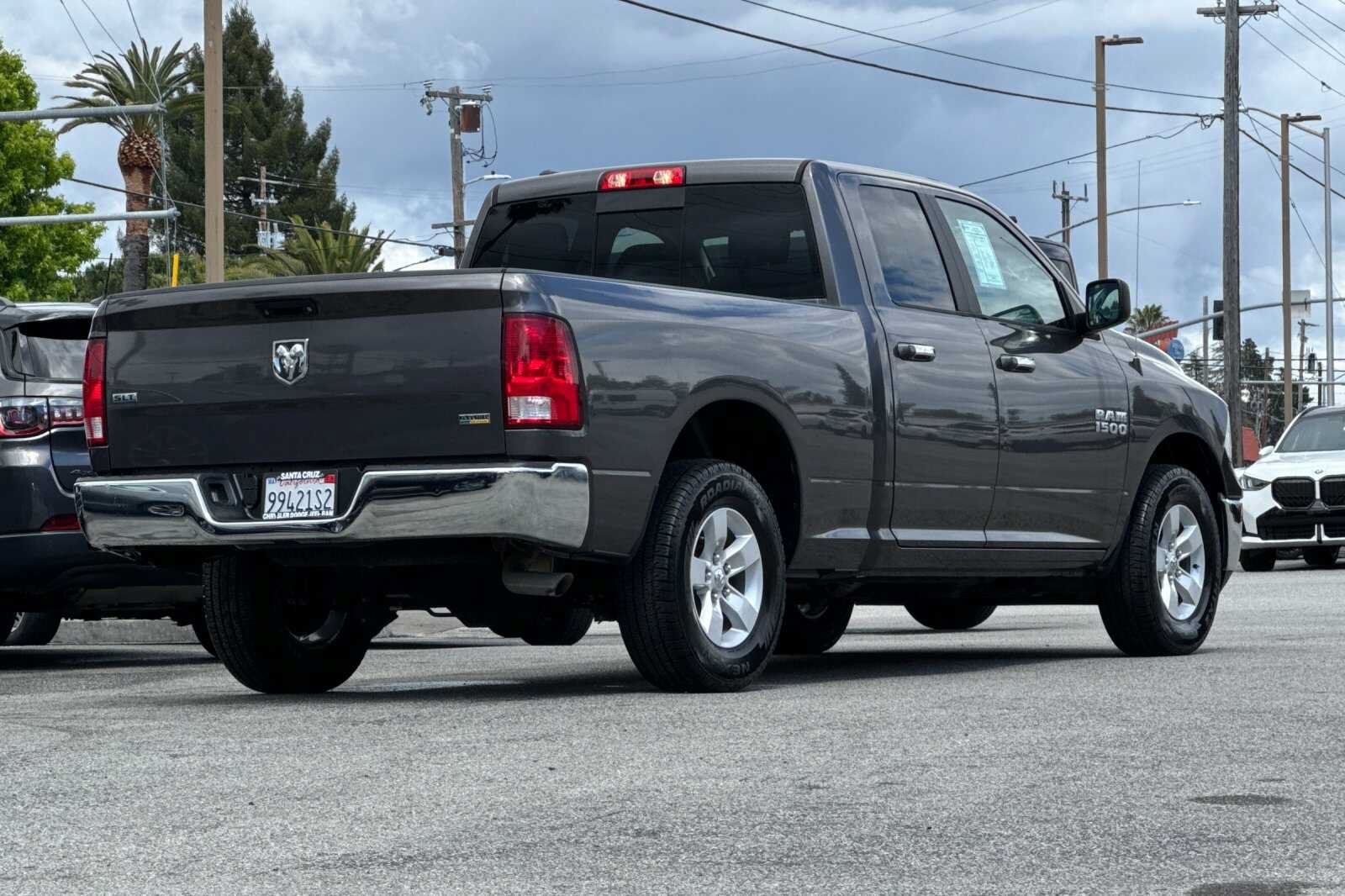 Used 2018 RAM 1500 Classic SLT RWD image 4
