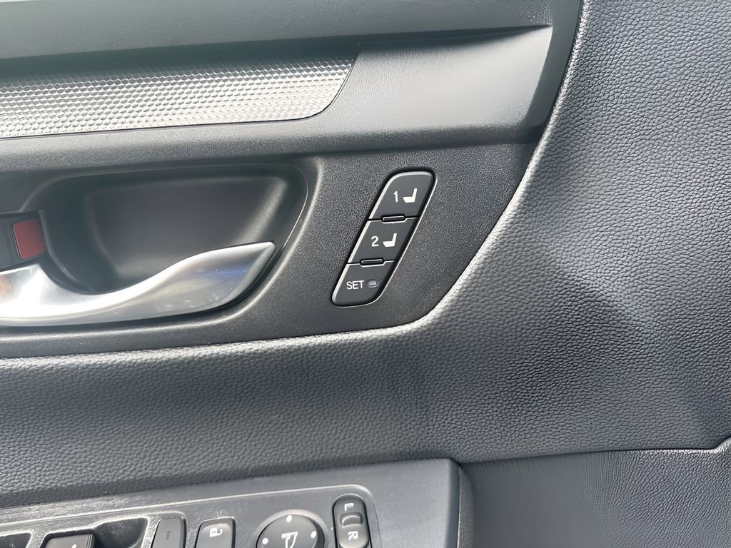 Used 2024 Honda CR-V Sport-L image 11