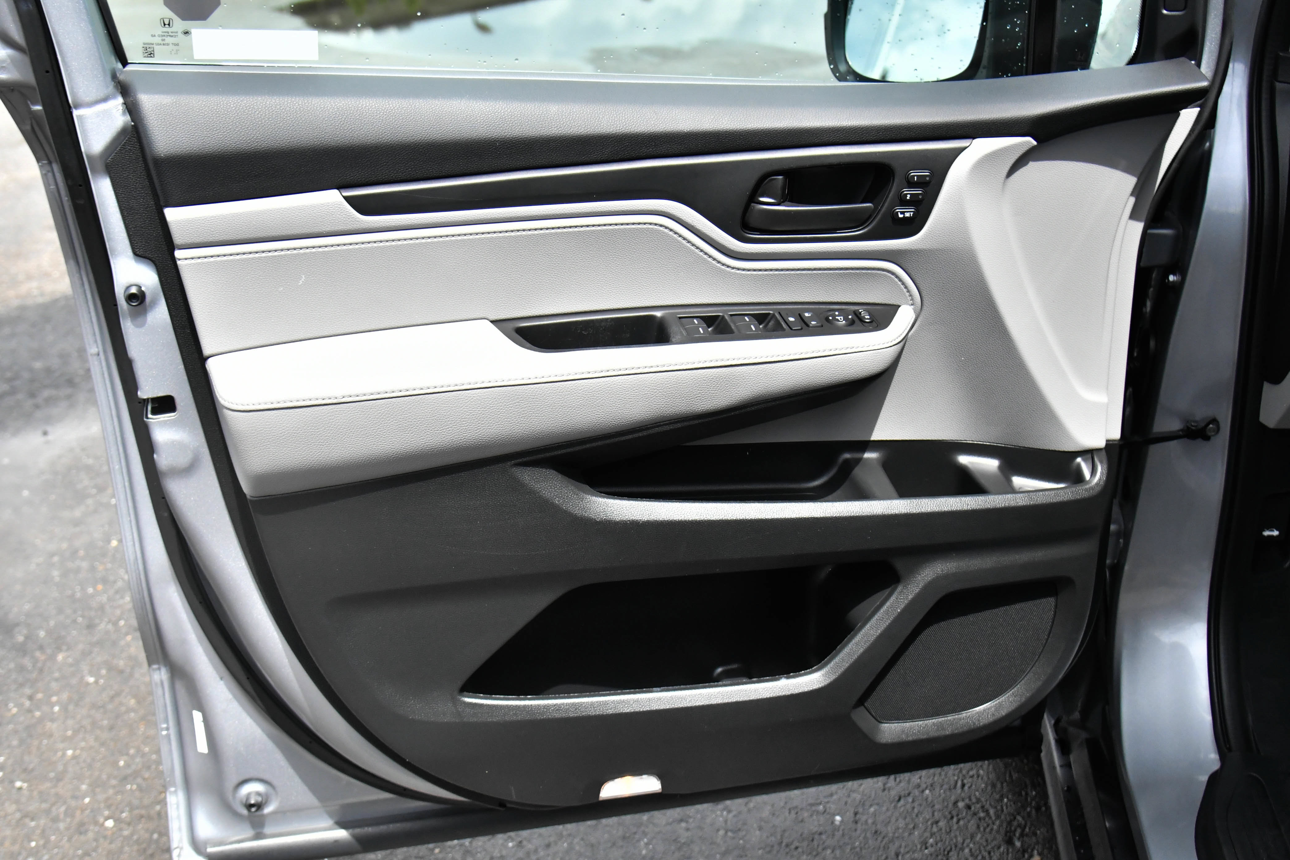 Used 2023 Honda Odyssey EX-L image 14
