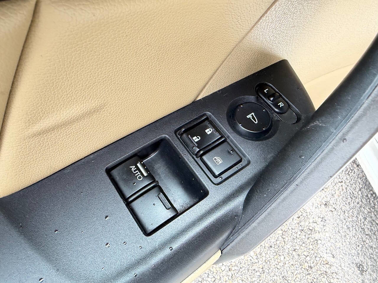 Used 2010 Honda Accord LX-S image 13