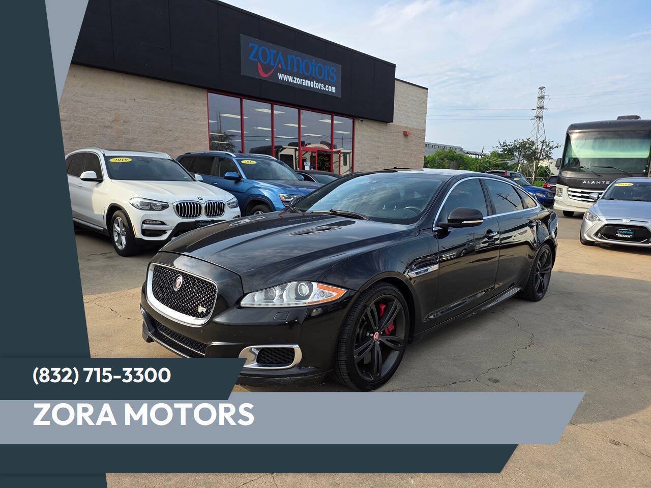 Used 2014 Jaguar XJ R LWB RWD image 1