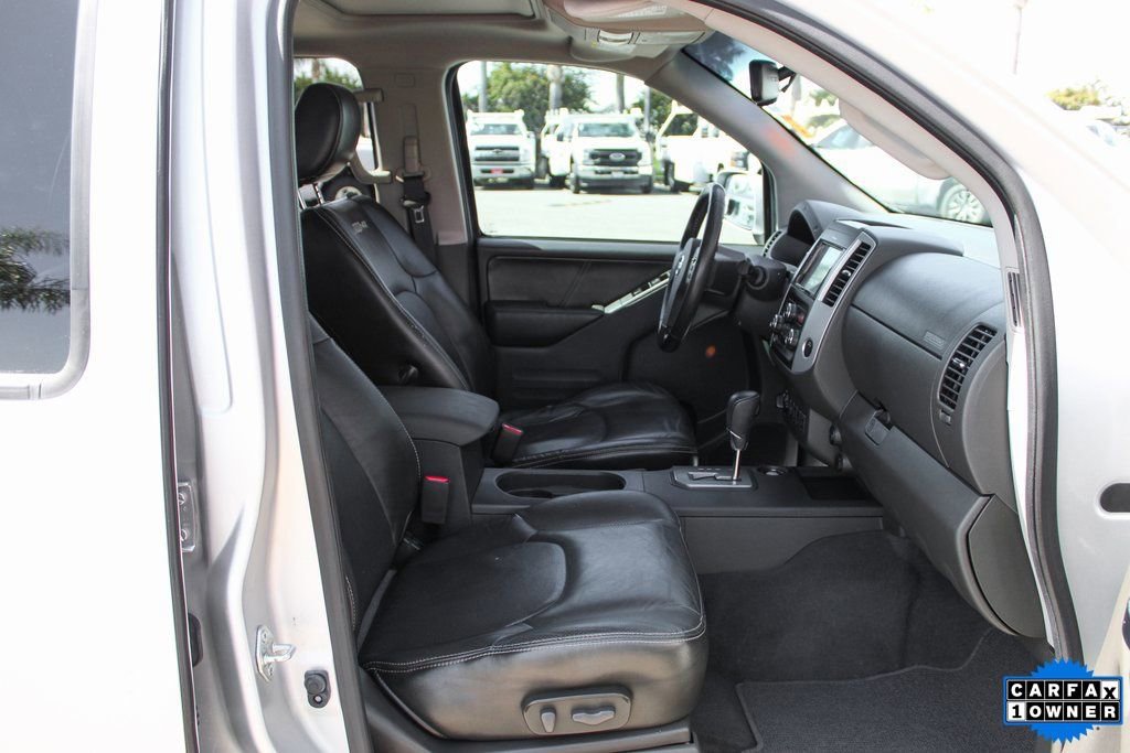 Used 2021 Nissan Frontier PRO-4X w/ Pro-4x Utility Package image 32