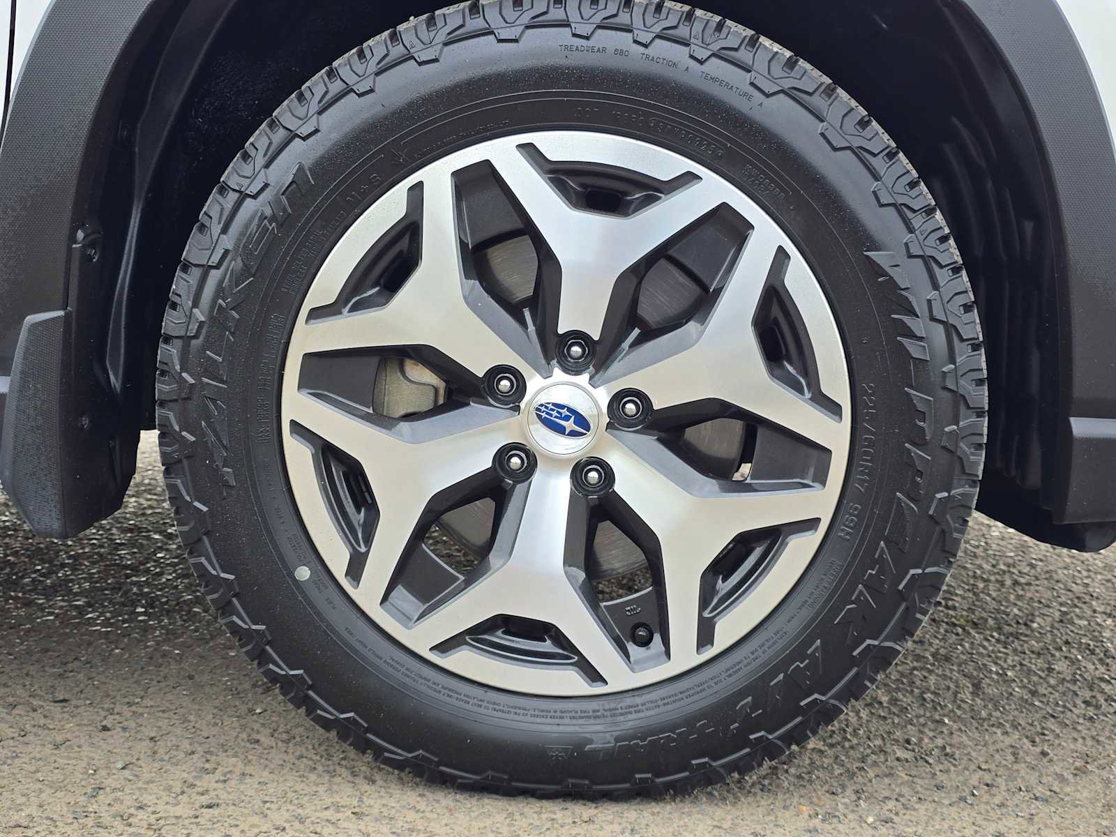 Used 2023 Subaru Forester Premium image 11