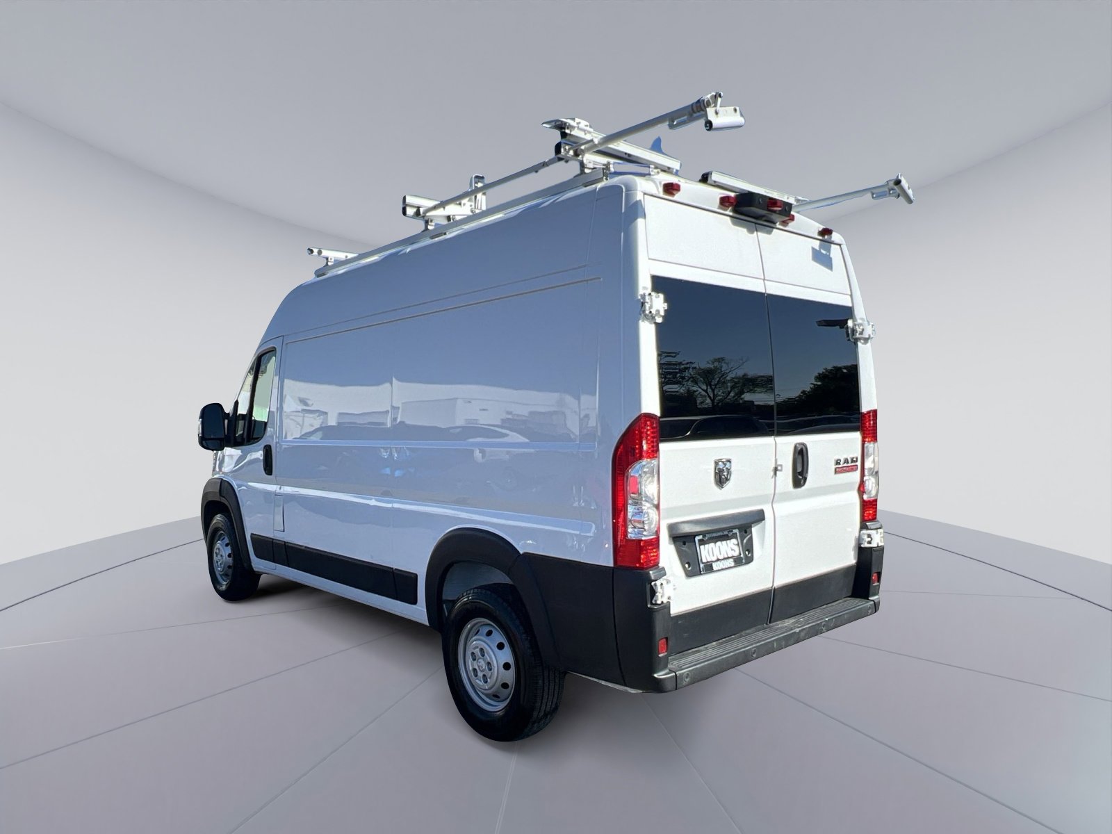 Used 2020 RAM ProMaster 2500 w/ Interior Convenience Group FWD image 8