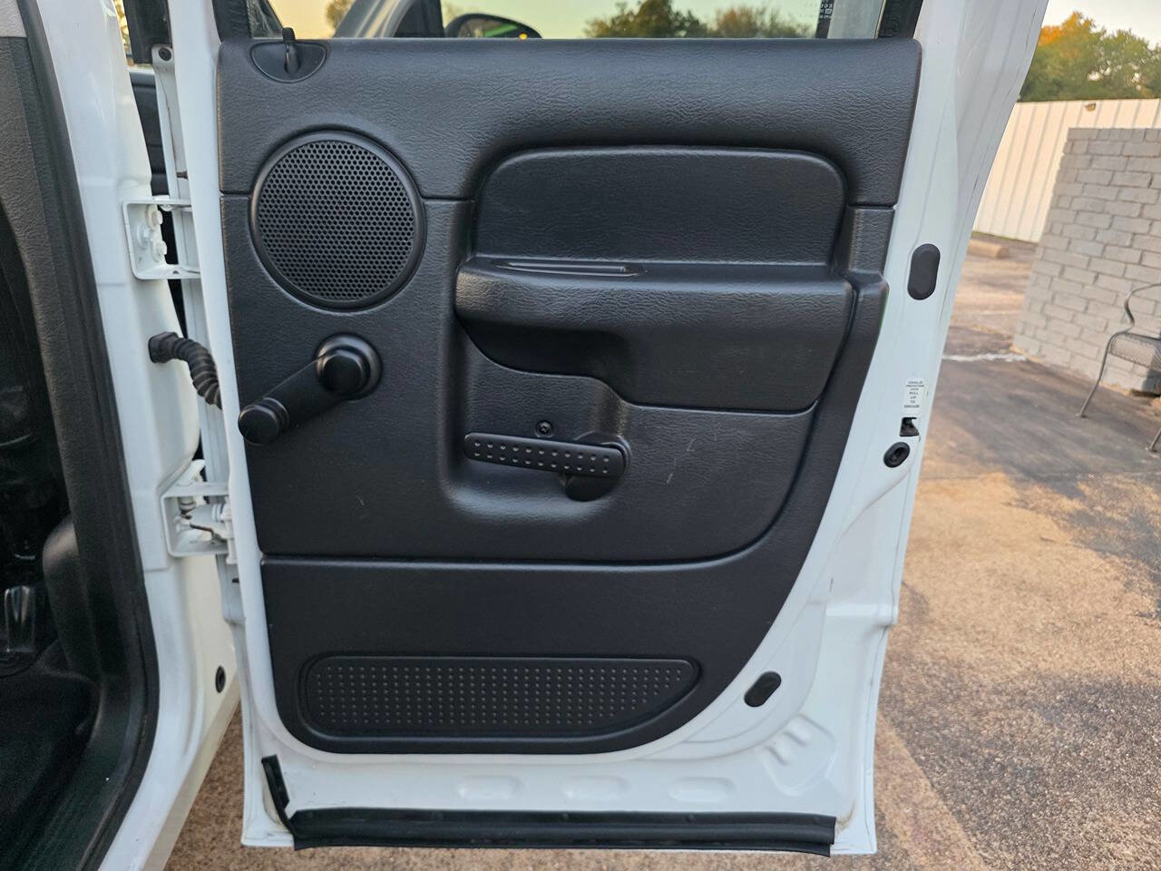 Used 2005 Dodge Ram 3500 Truck ST image 19