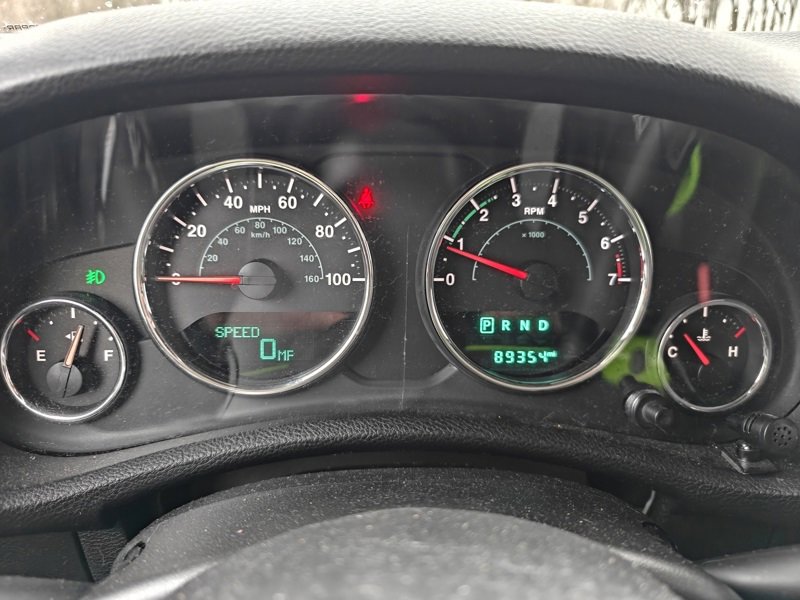 Used 2017 Jeep Wrangler Sport image 9