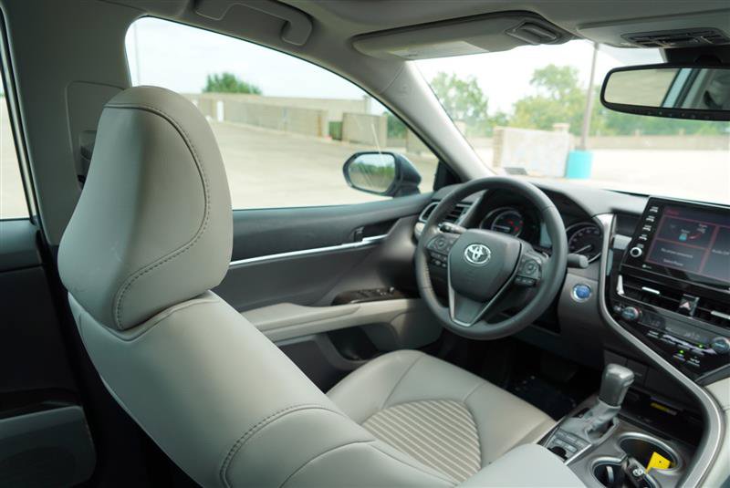 Used 2024 Toyota Camry SE w/ Audio Upgrade Package FWD image 40