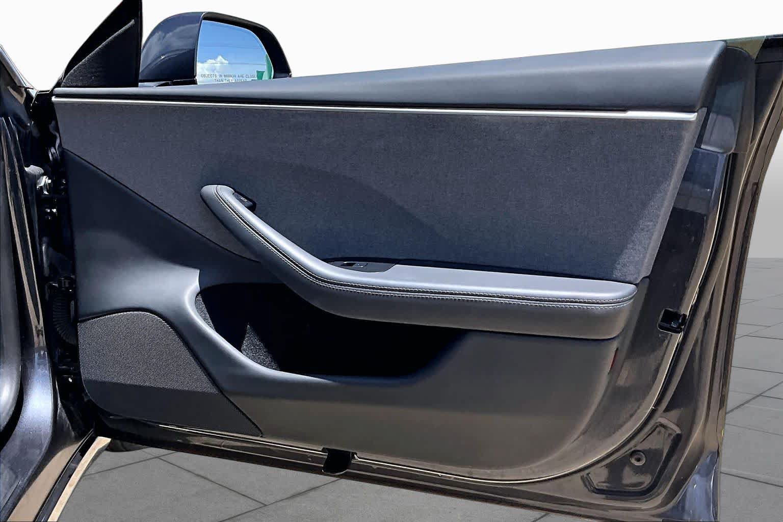 Used 2024 Tesla Model 3 Standard Range RWD image 21