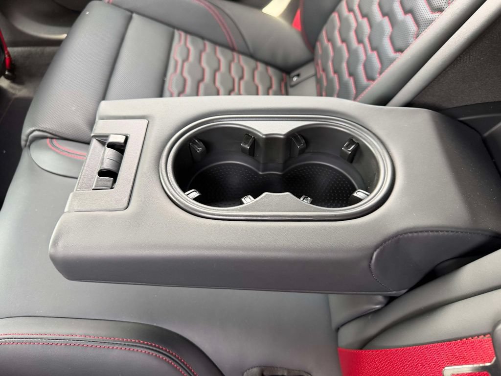 New 2026 Audi RS e-tron GT performance AWD/4WD image 24