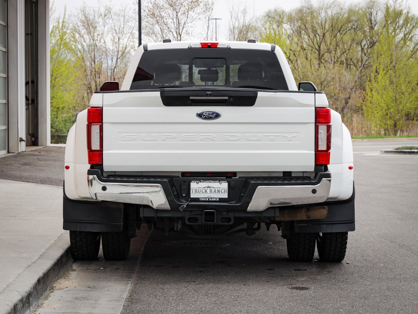 Used 2020 Ford F450 Lariat w/ Lariat Ultimate Package image 4