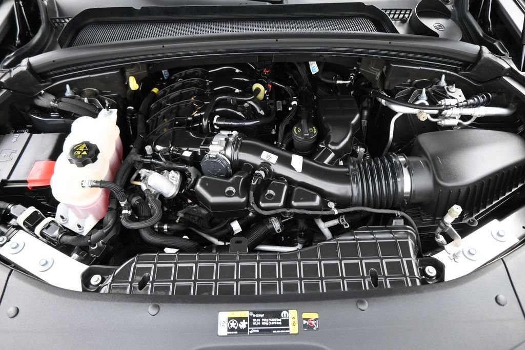 Used 2023 Jeep Grand Cherokee L Limited RWD image 23