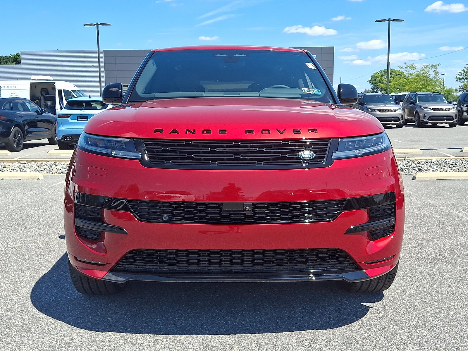 New 2026 Land Rover Range Rover Sport Dynamic SE AWD/4WD image 6