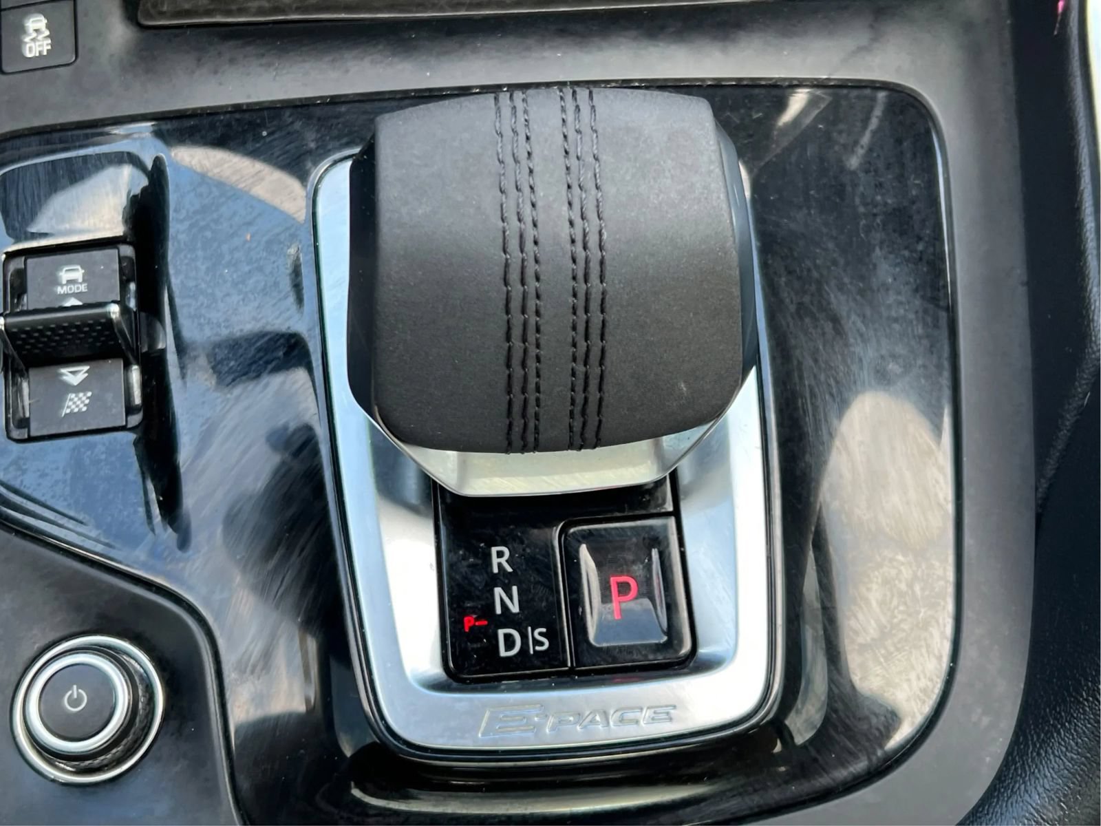 Used 2022 Jaguar E-PACE SE AWD/4WD image 46