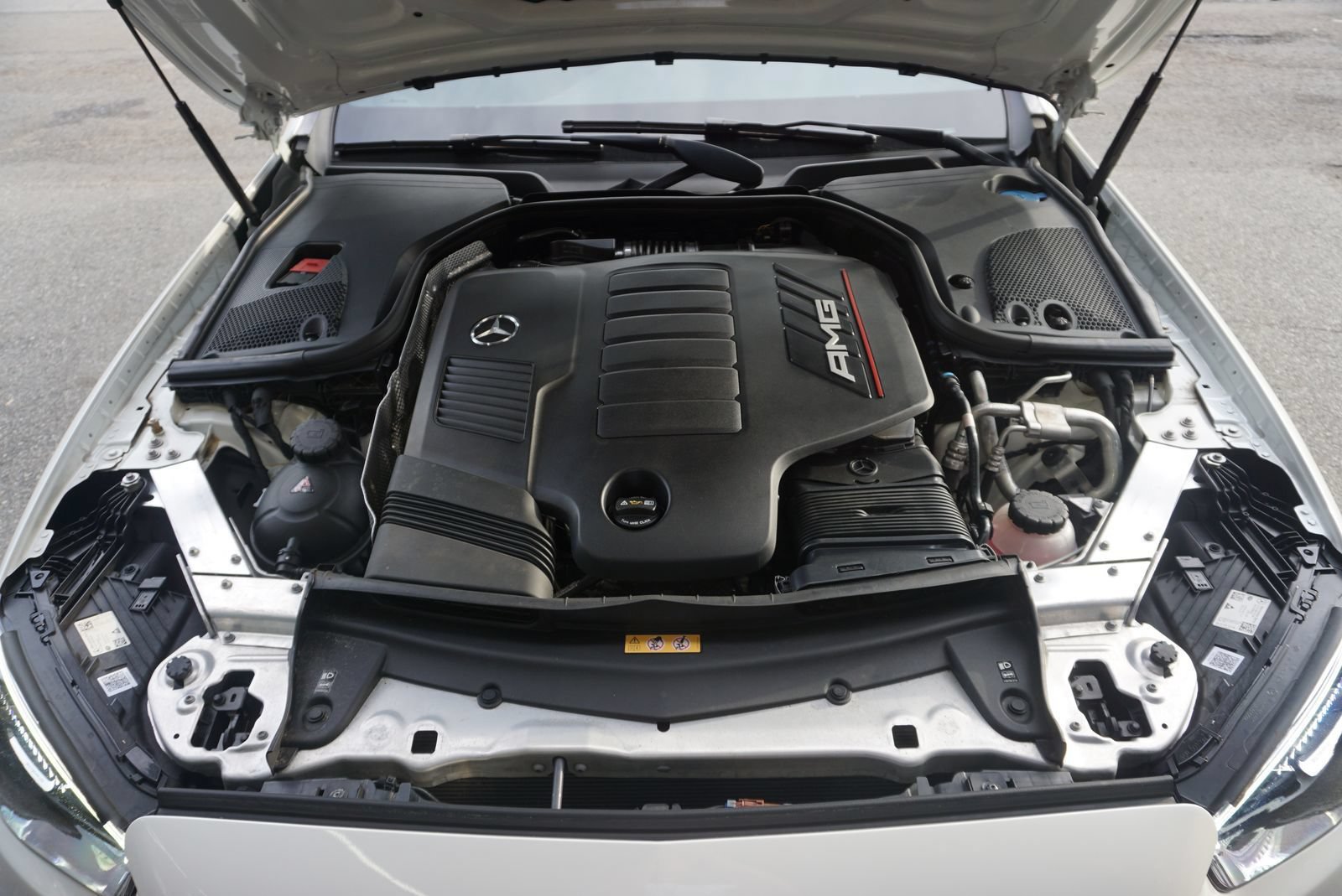 Used 2022 Mercedes-Benz E 53 AMG 4MATIC Sedan image 37