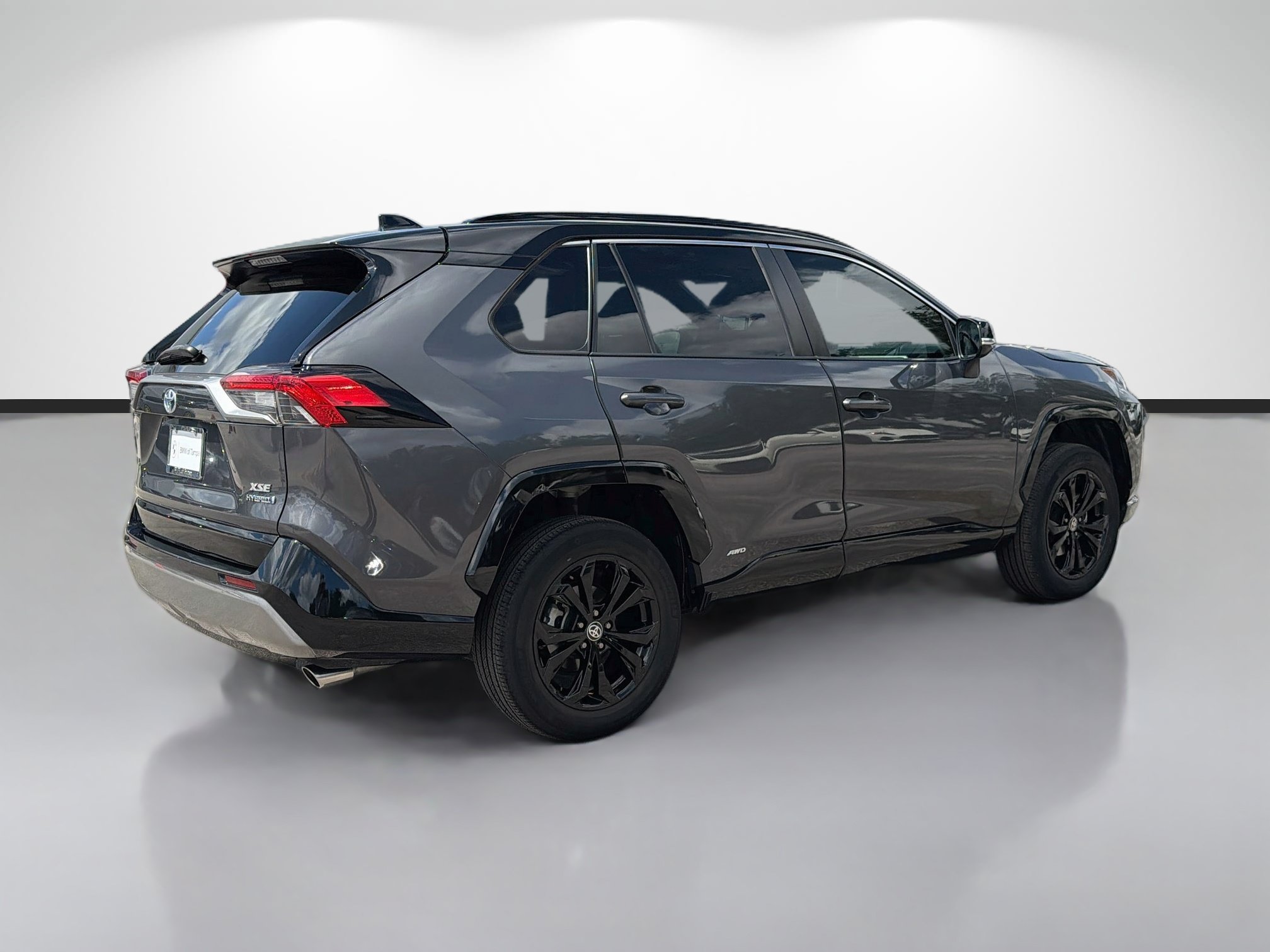 Used 2023 Toyota RAV4 XSE w/ XSE Grade Weather Package AWD/4WD image 3