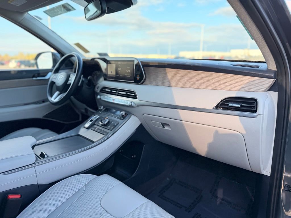 Used 2021 Hyundai Palisade Limited image 10