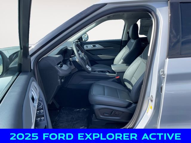 New 2025 Ford Explorer Active image 9