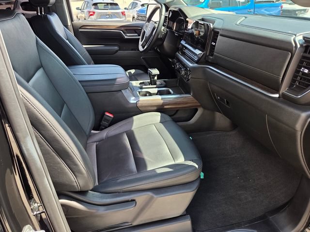 Certified 2025 Chevrolet Silverado 1500 LT AWD/4WD image 13