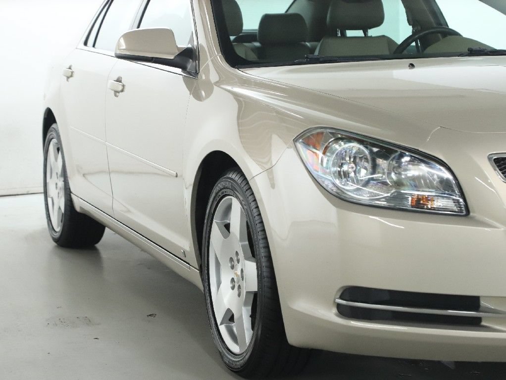 Used 2009 Chevrolet Malibu LT w/ HFV6 Engine Package FWD image 8