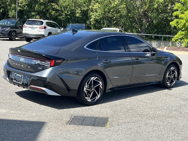 Certified 2026 Hyundai Sonata SEL AWD/4WD image 13
