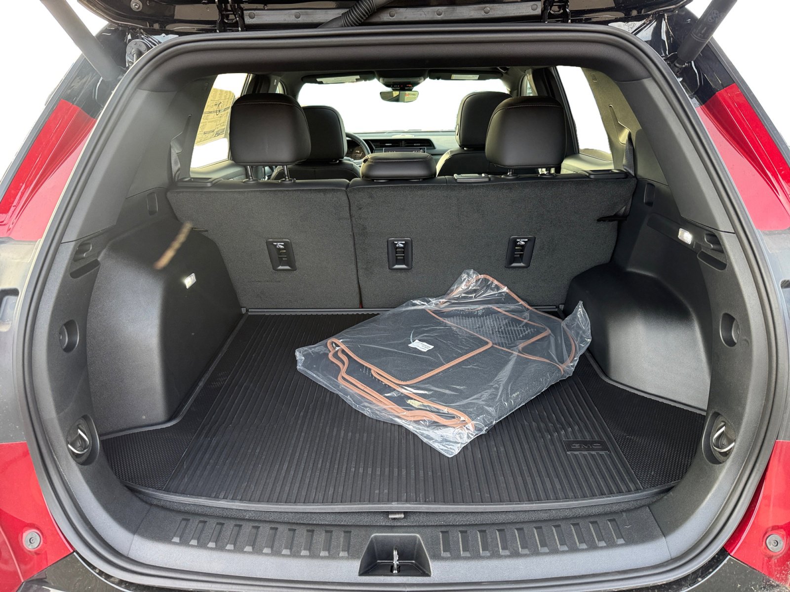 New 2026 GMC Terrain AT4 w/ Technology Package II image 17