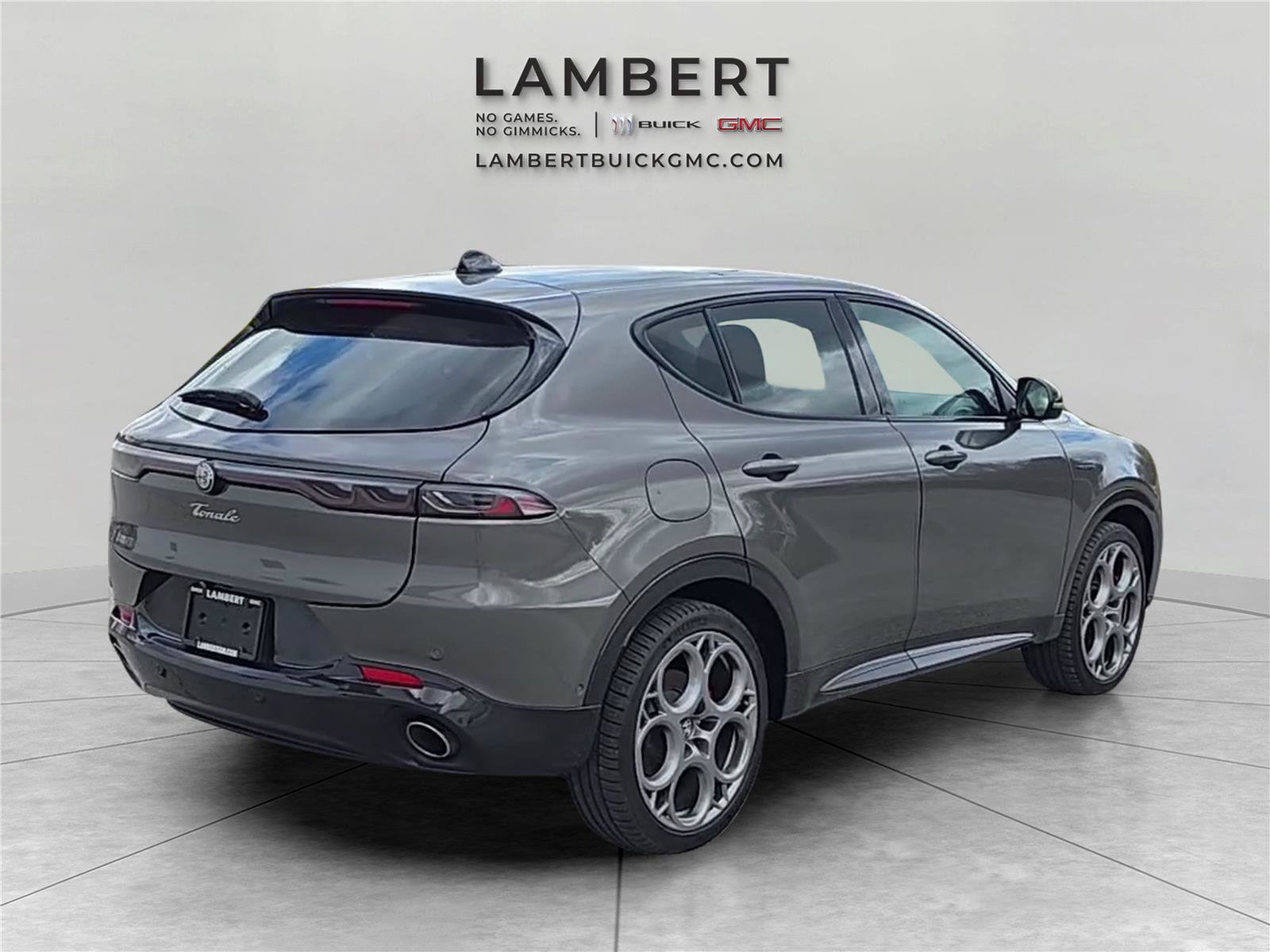 Used 2024 Alfa Romeo Tonale Veloce image 5