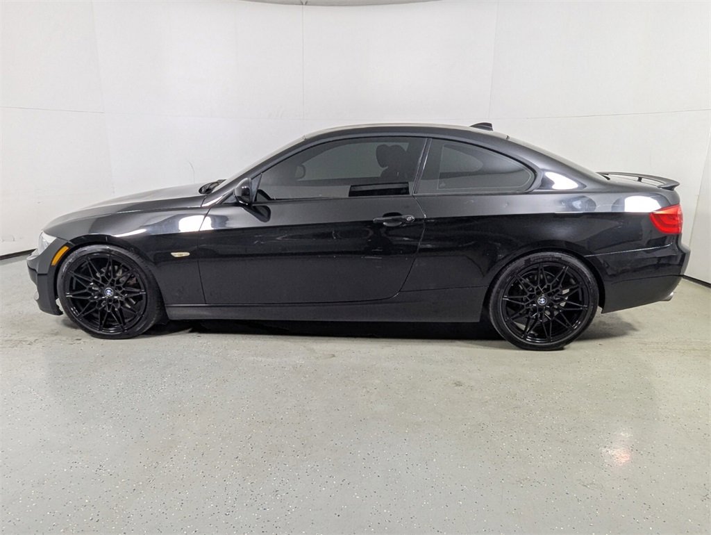 Used 2012 BMW 328i Coupe image 4