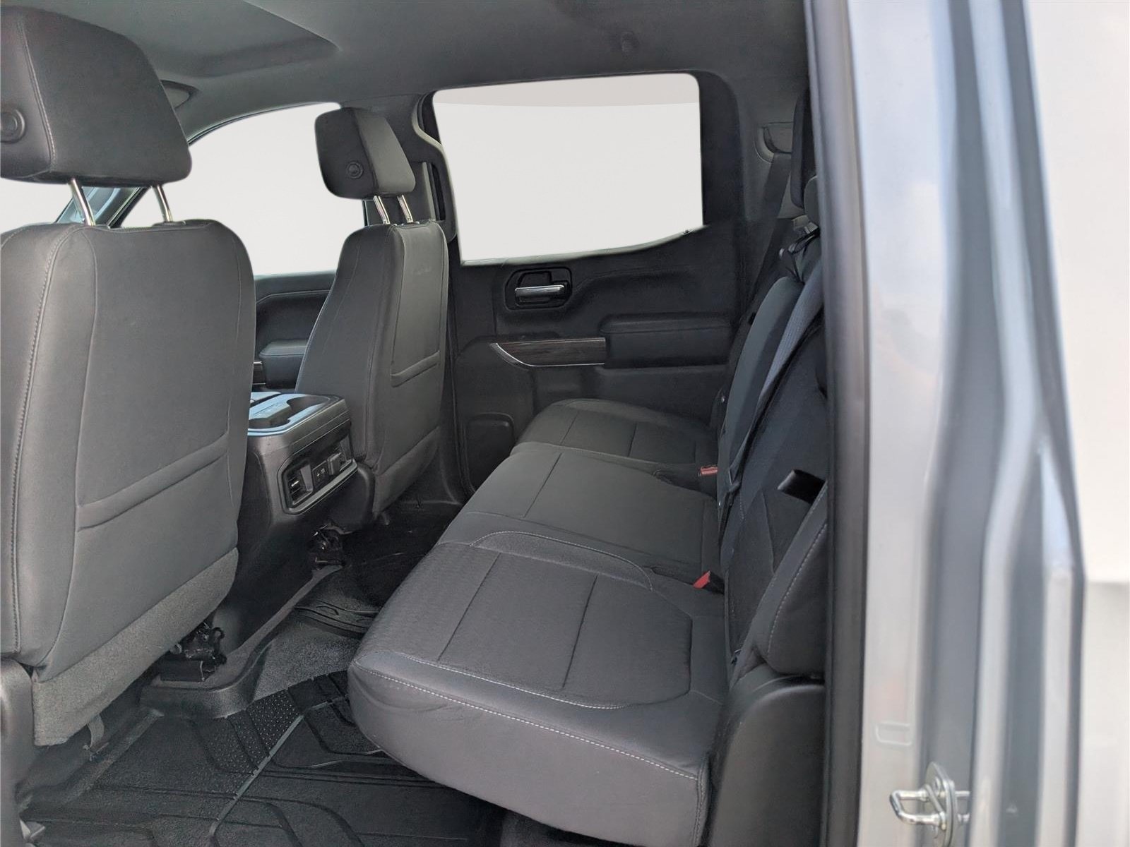 Used 2019 Chevrolet Silverado 1500 LT Trail Boss AWD/4WD image 13