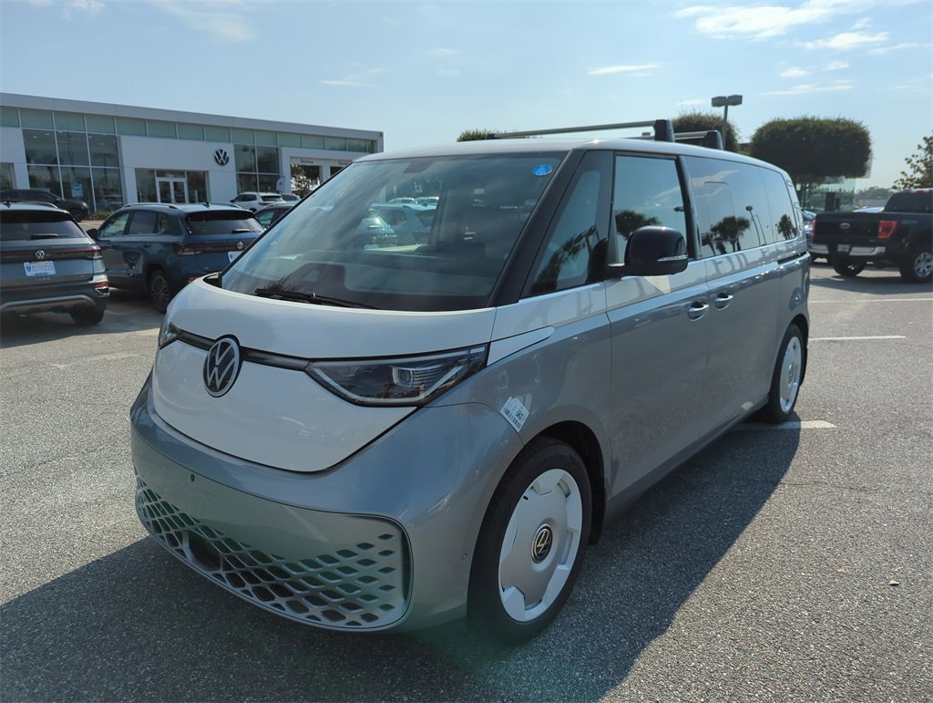 New 2025 Volkswagen ID. Buzz 1st Edition image 9