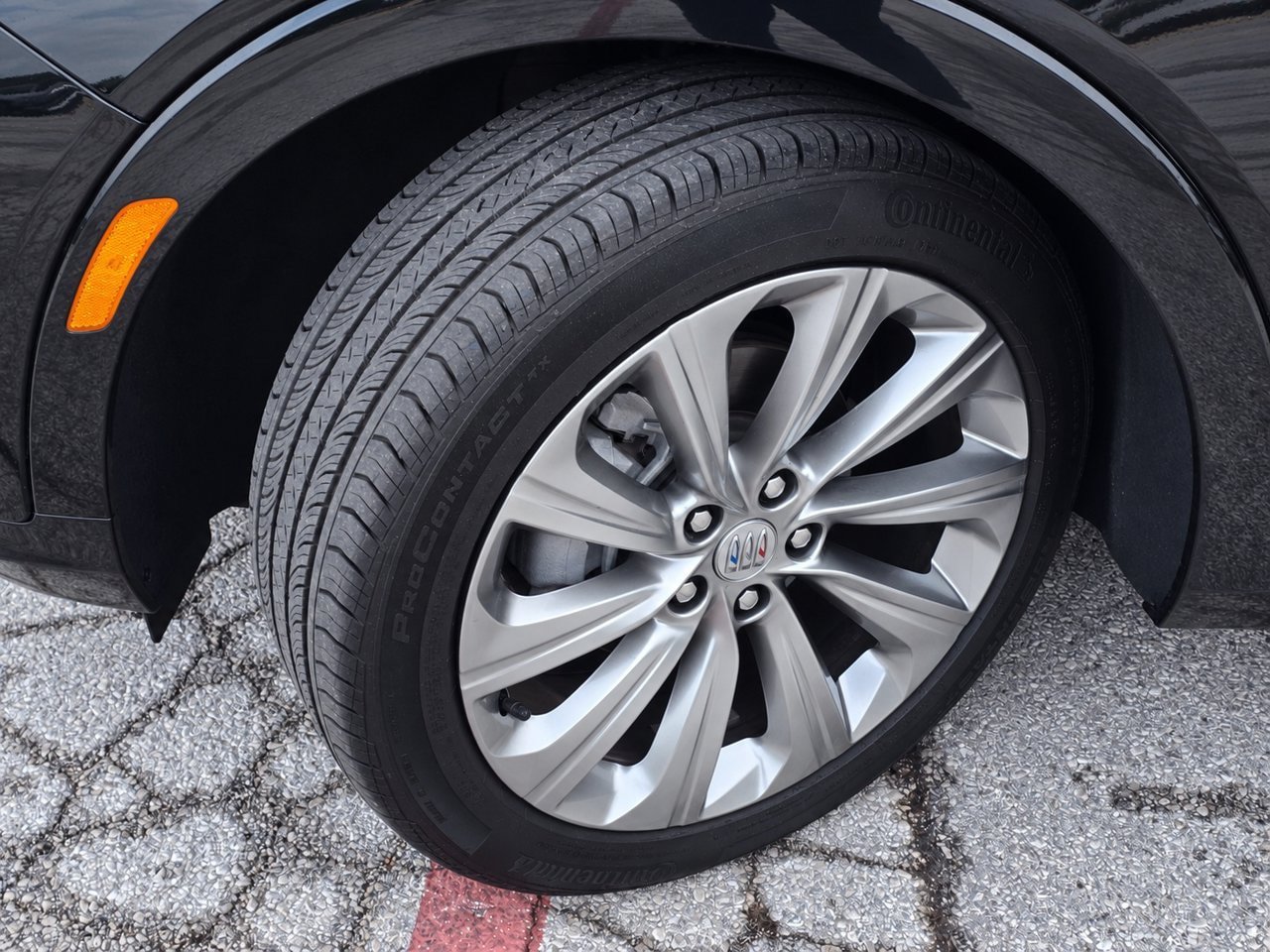 Certified 2025 Buick Envista Avenir FWD image 11