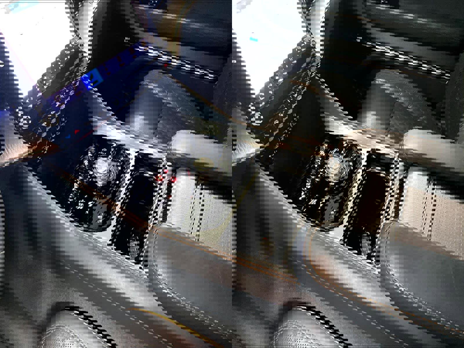 Used 2023 Jeep Grand Wagoneer L Series III w/ Rear Seat Video Group 1 image 21