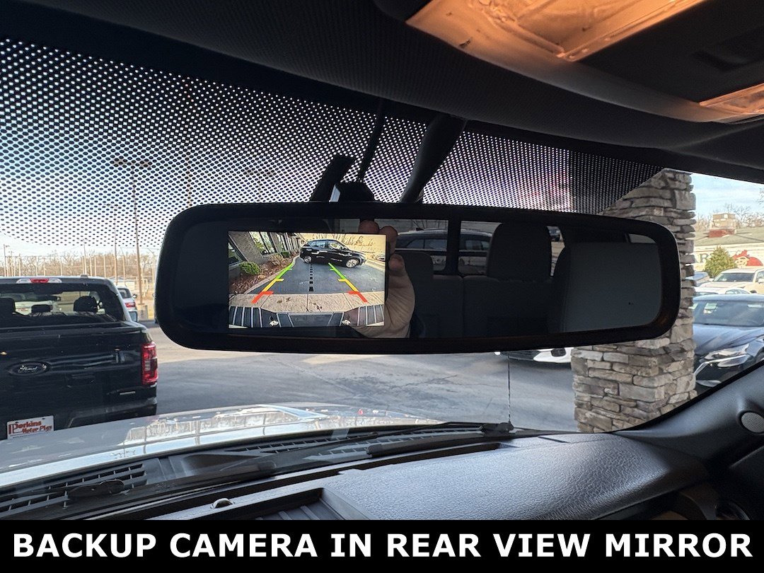 Used 2013 Ford F150 XLT w/ Luxury Equipment Group image 17