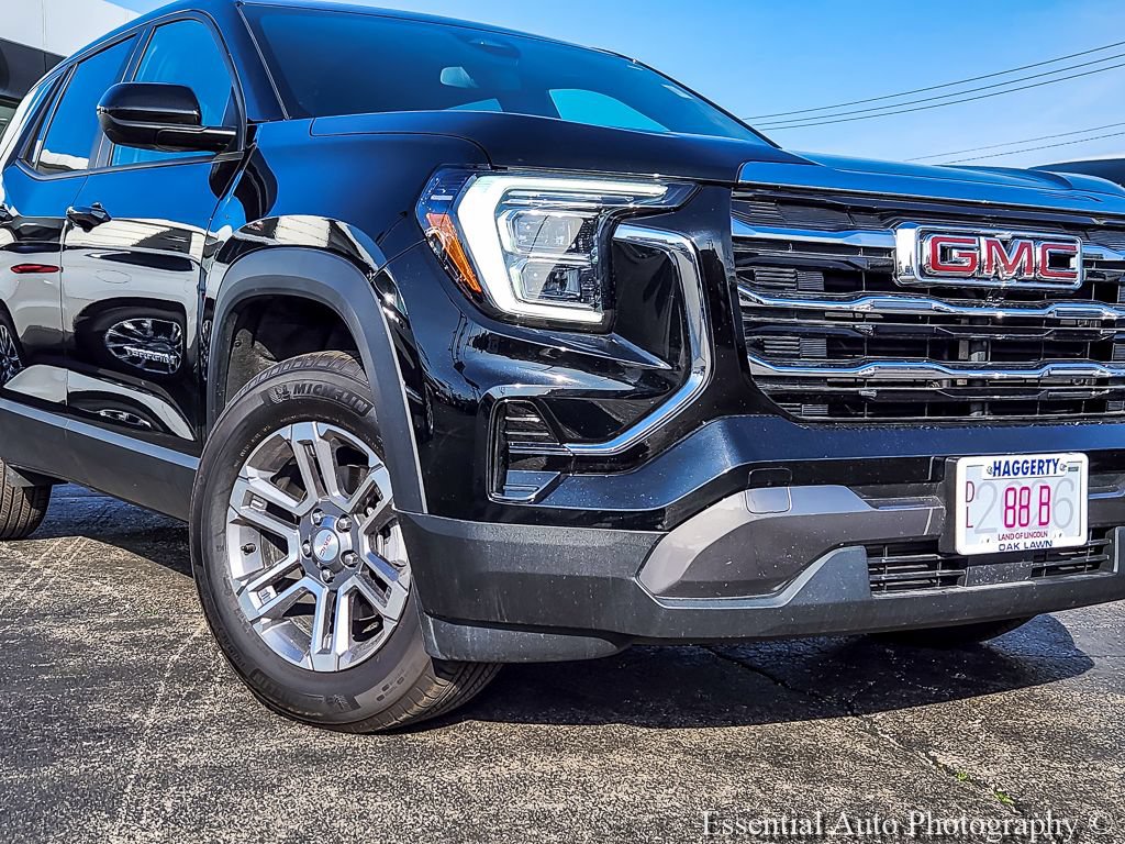 Certified 2026 GMC Terrain Elevation AWD/4WD image 2