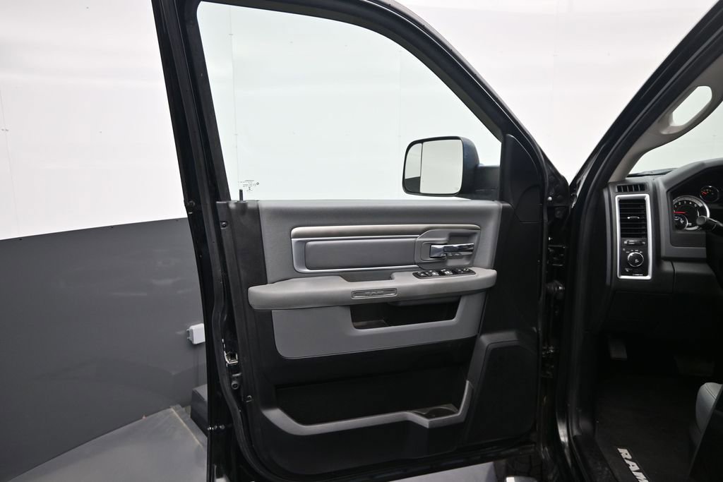 Used 2016 RAM 2500 Big Horn AWD/4WD image 12