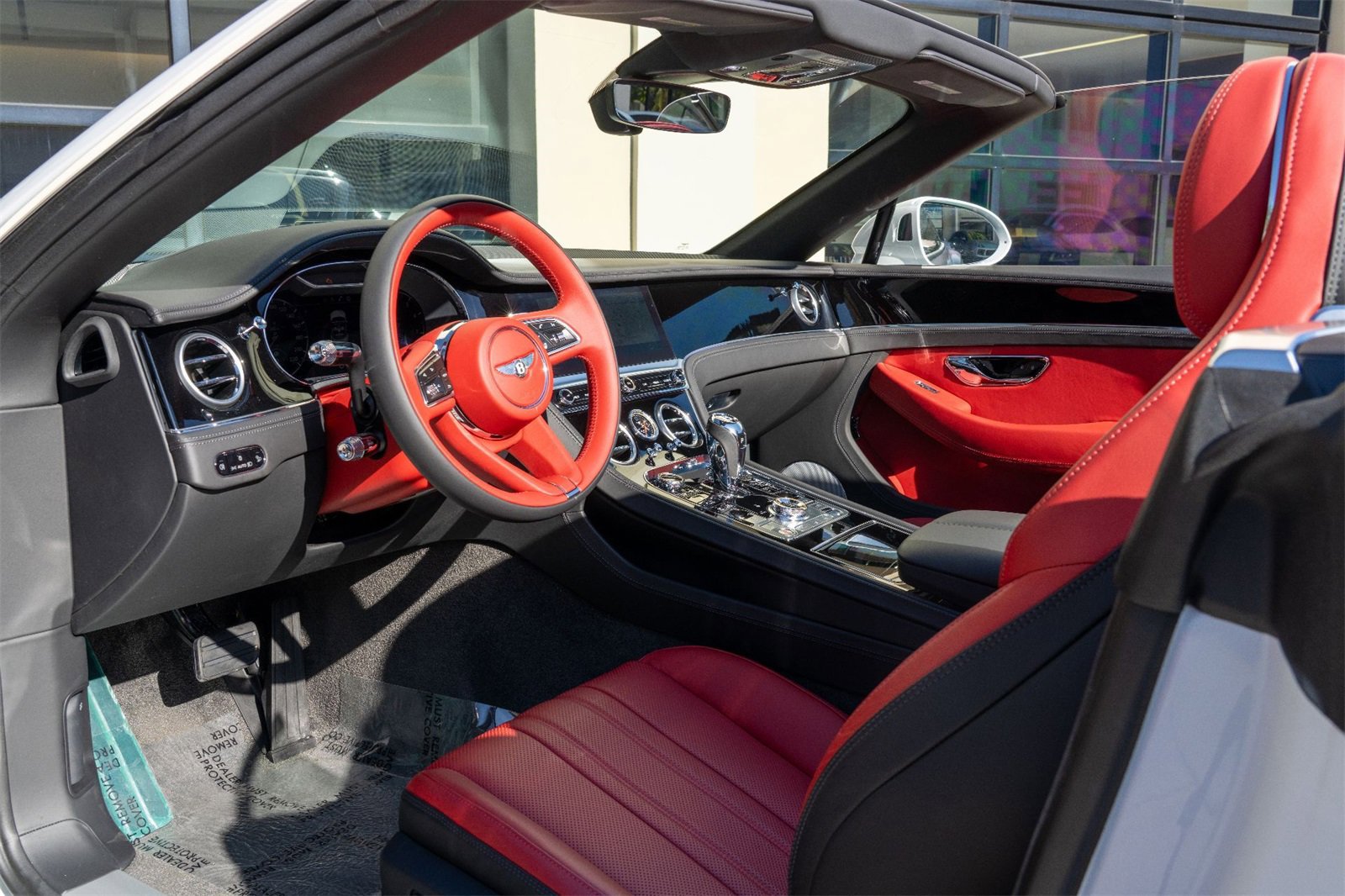 Used 2024 Bentley Continental GT image 23