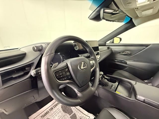 Certified 2025 Lexus ES 300h 300h w/ Premium Package image 11