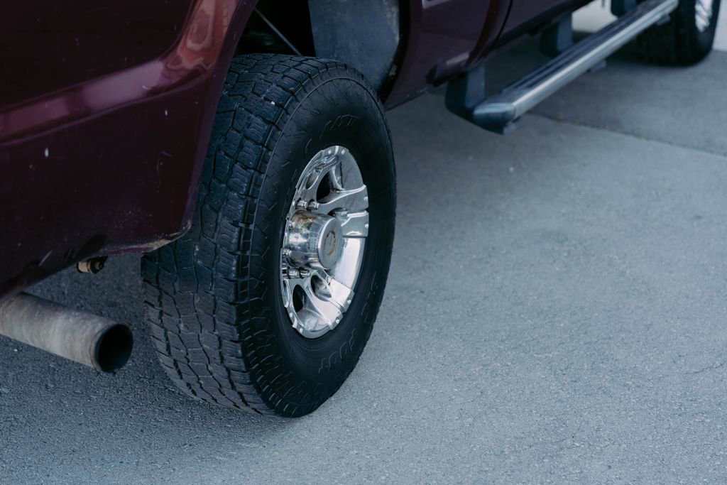 Used 2004 Ford F250 Lariat image 9