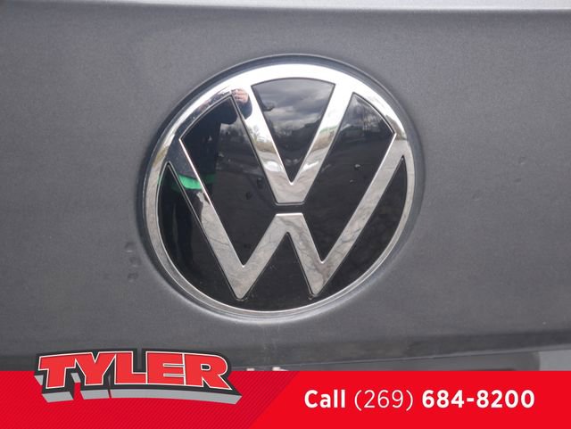 Used 2022 Volkswagen Taos SE image 18