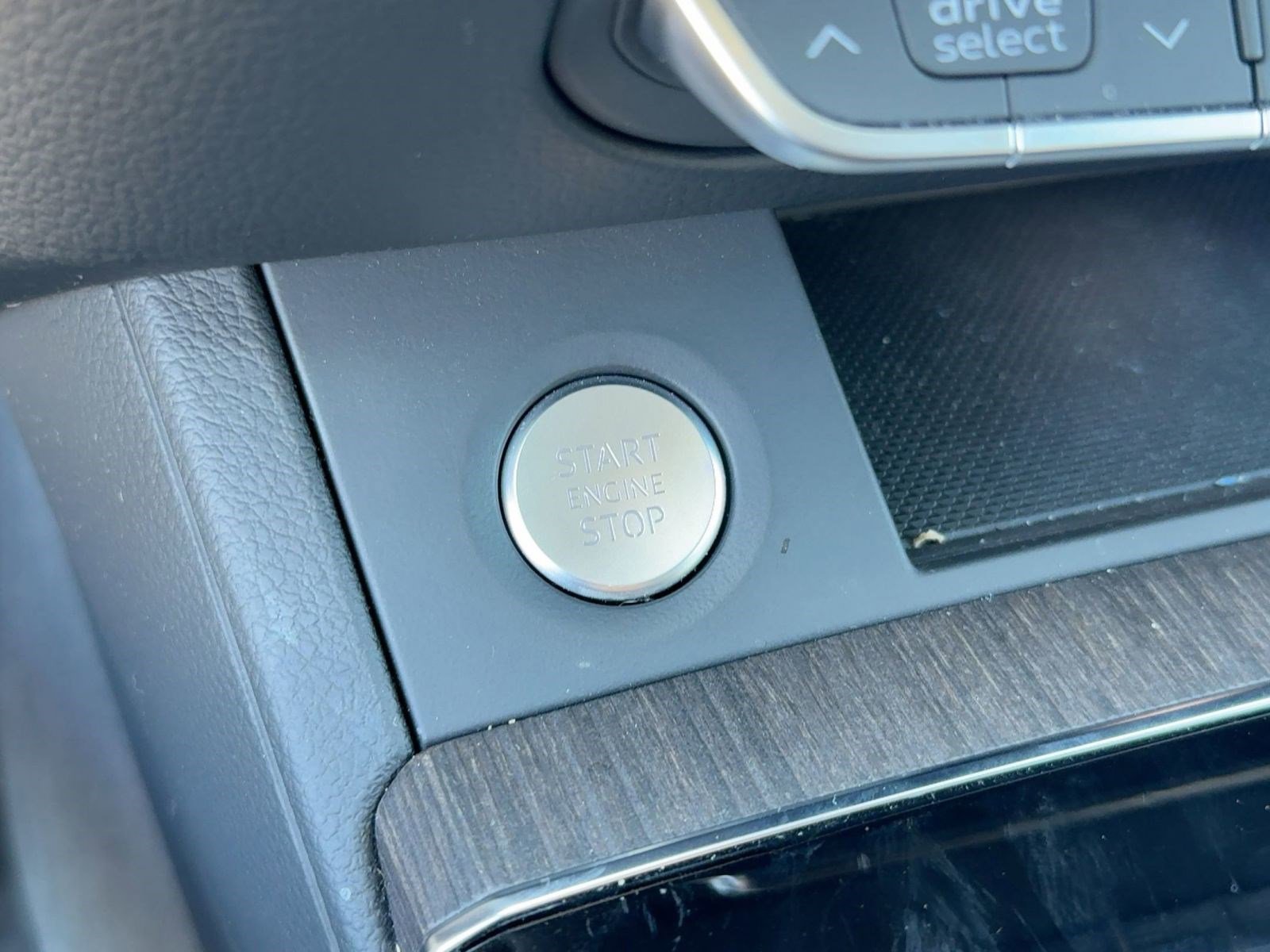 Used 2025 Audi Q5 2.0T Premium w/ Convenience Plus Package image 26