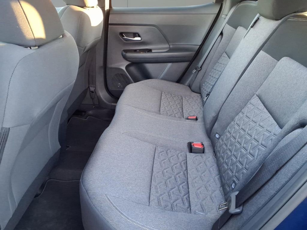 New 2025 Nissan Kicks SV image 23